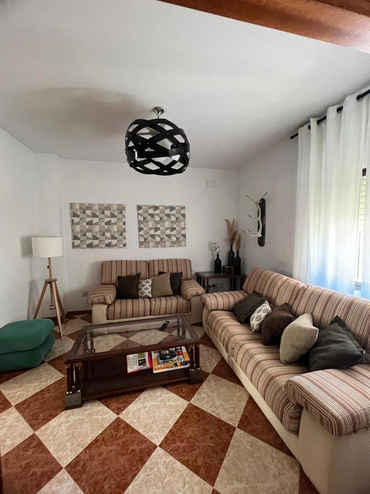 Casa Grande En Cordoba, Pueblo De La Victoria , 6 Dormitorios Buitenkant foto